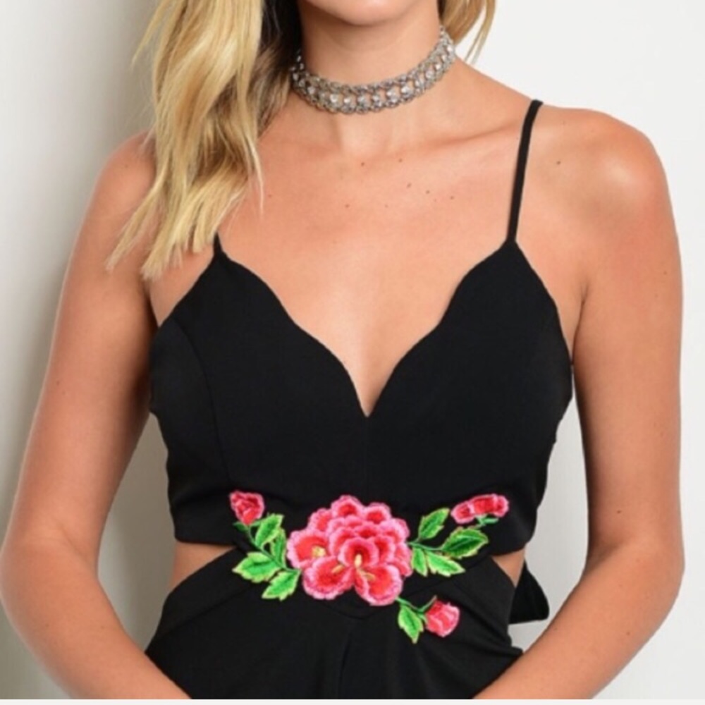 New! Black Floral Cutout Dress - Picture 4 of 8